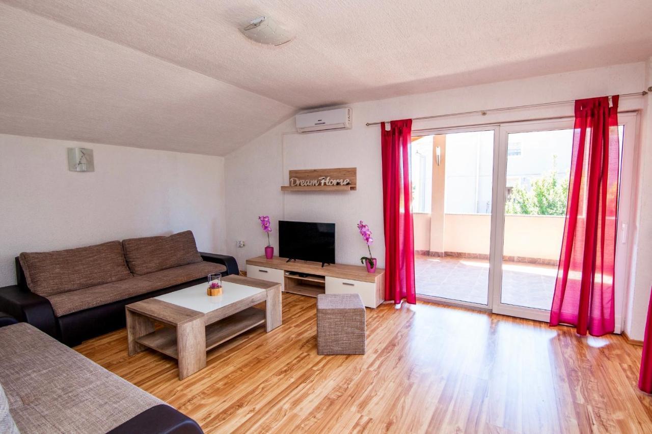 PUY Villa Anita מראה חיצוני תמונה