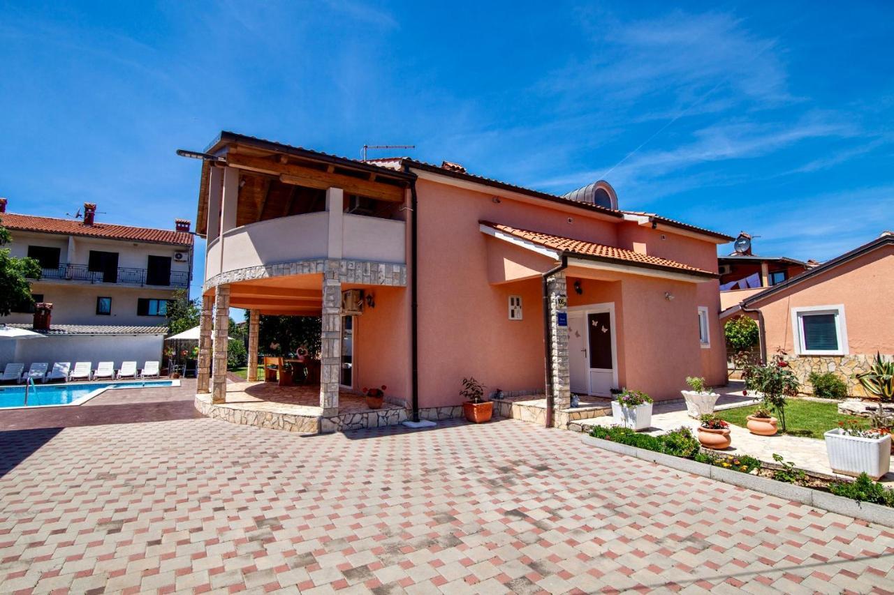 PUY Villa Anita מראה חיצוני תמונה